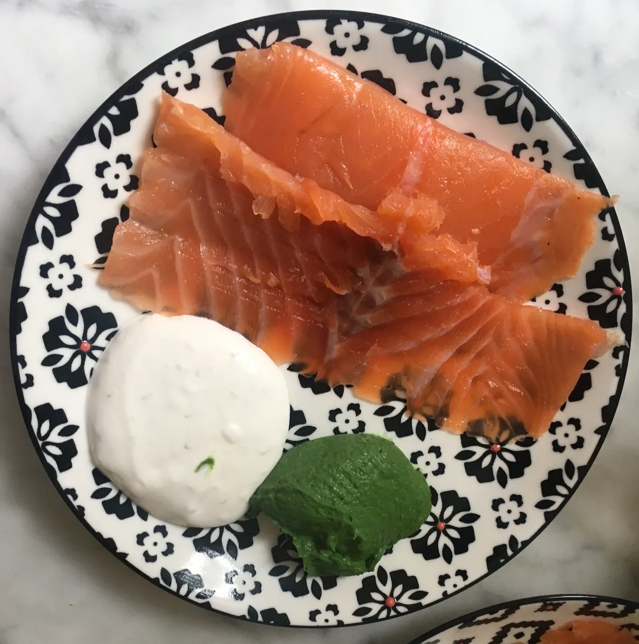 Saumon fumé à la crème de cresson